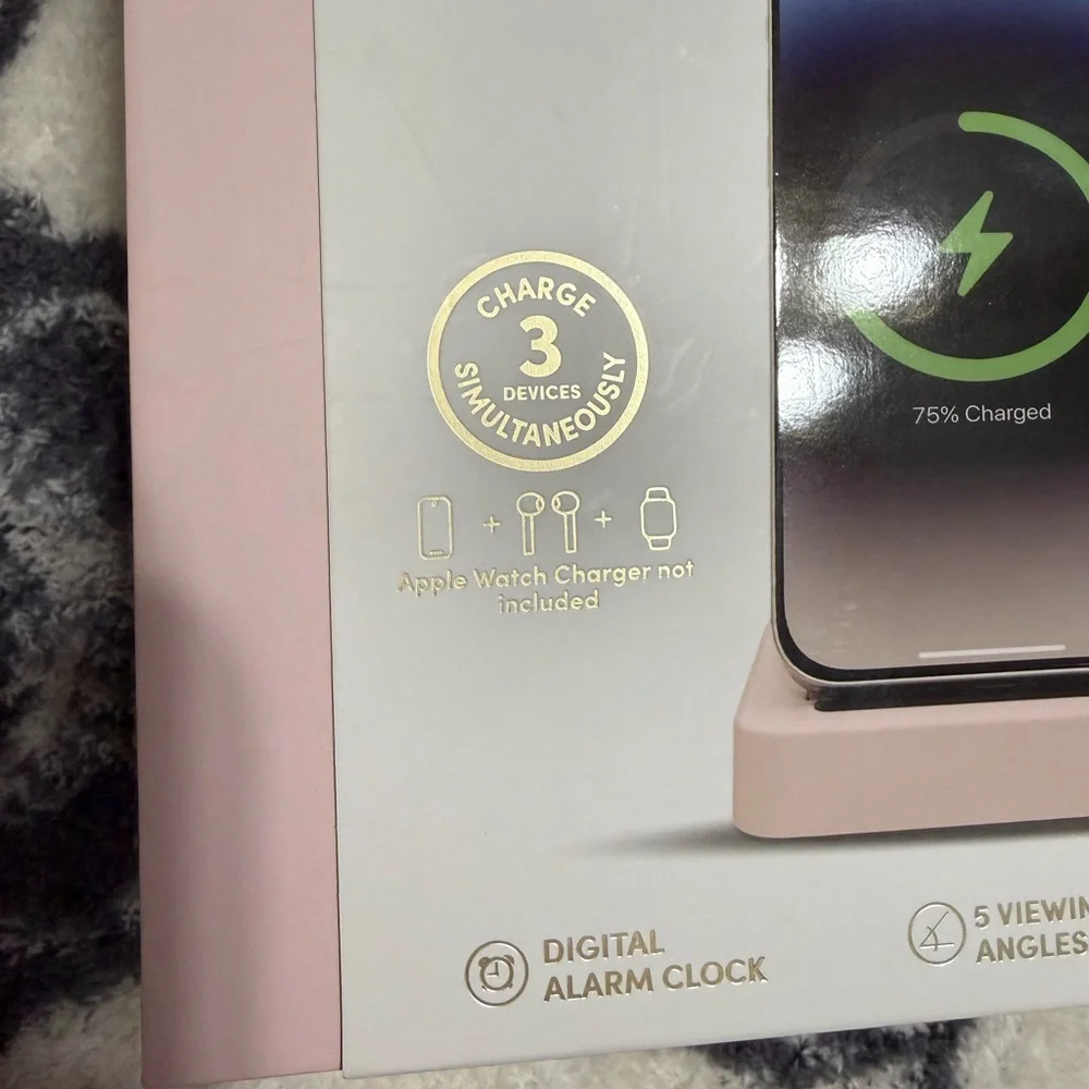 XO Poppy Pink 4-in-1 Power Station